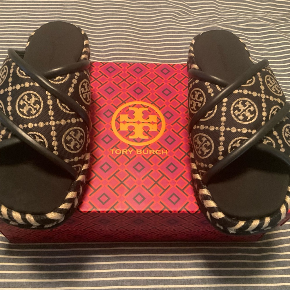 Tory Burch T Monogram Cross Espadrille Slide Inverse Navy T.  Size 5.5 NWT